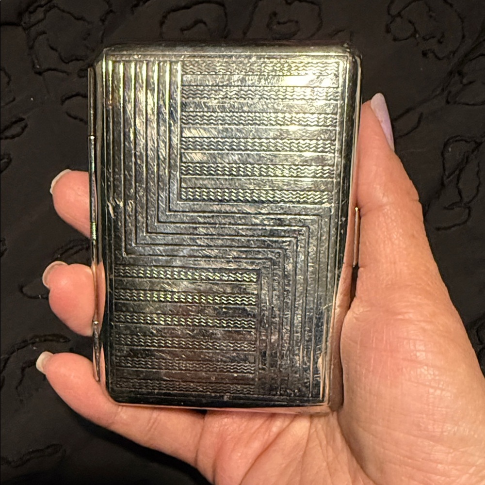 Textured Silver-Tone Metal Card Case